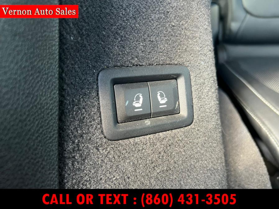 2022 Jeep Grand Cherokee L Overland 4x4, available for sale in Manchester, Connecticut | Vernon Auto Sale & Service. Manchester, Connecticut 2022 Jeep Grand Cherokee L Overland 4x4, available for sale in Manchester, Connecticut | Vernon Auto Sale & Service. Manchester, Connecticut
