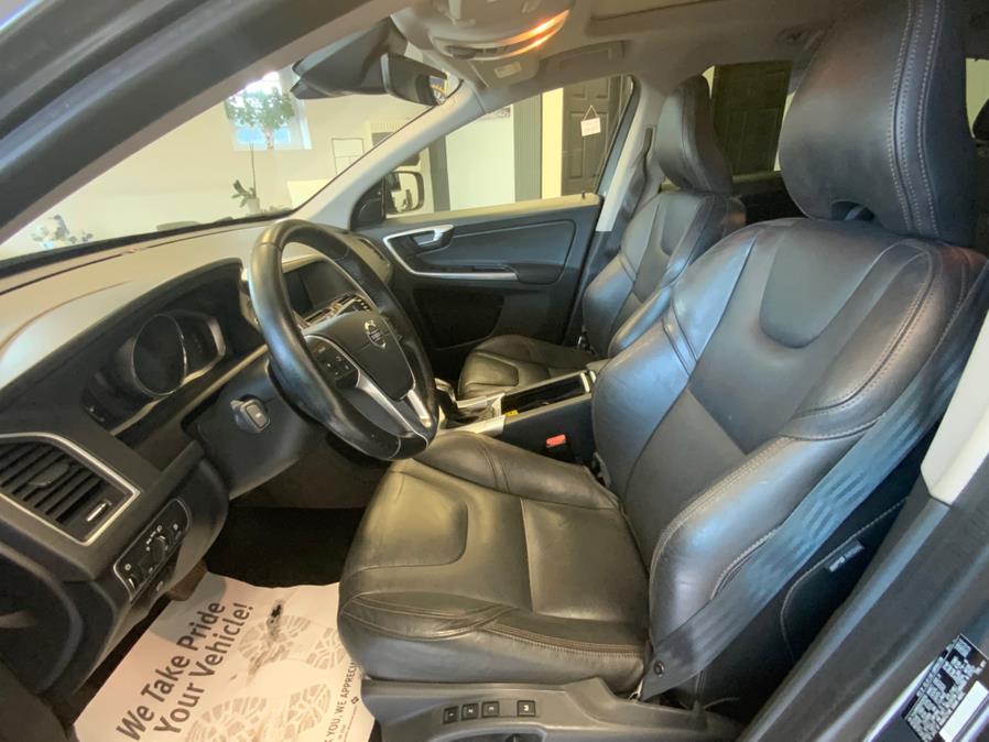 2017 Volvo XC60 T5 AWD Dynamic, available for sale in Hartford, Connecticut | Franklin Motors Auto Sales LLC. Hartford, Connecticut 2017 Volvo XC60 T5 AWD Dynamic, available for sale in Hartford, Connecticut | Franklin Motors Auto Sales LLC. Hartford, Connecticut