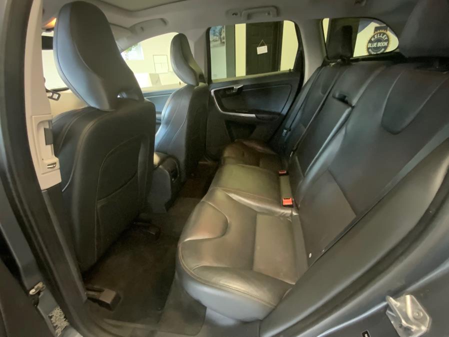 2017 Volvo XC60 T5 AWD Dynamic, available for sale in Hartford, Connecticut | Franklin Motors Auto Sales LLC. Hartford, Connecticut 2017 Volvo XC60 T5 AWD Dynamic, available for sale in Hartford, Connecticut | Franklin Motors Auto Sales LLC. Hartford, Connecticut