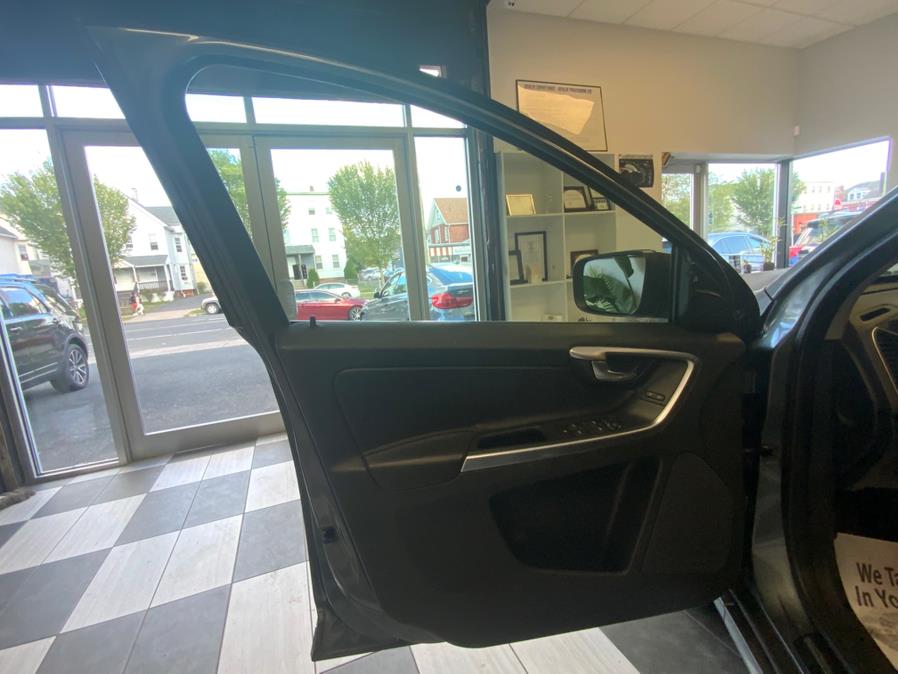 2017 Volvo XC60 T5 AWD Dynamic, available for sale in Hartford, Connecticut | Franklin Motors Auto Sales LLC. Hartford, Connecticut 2017 Volvo XC60 T5 AWD Dynamic, available for sale in Hartford, Connecticut | Franklin Motors Auto Sales LLC. Hartford, Connecticut