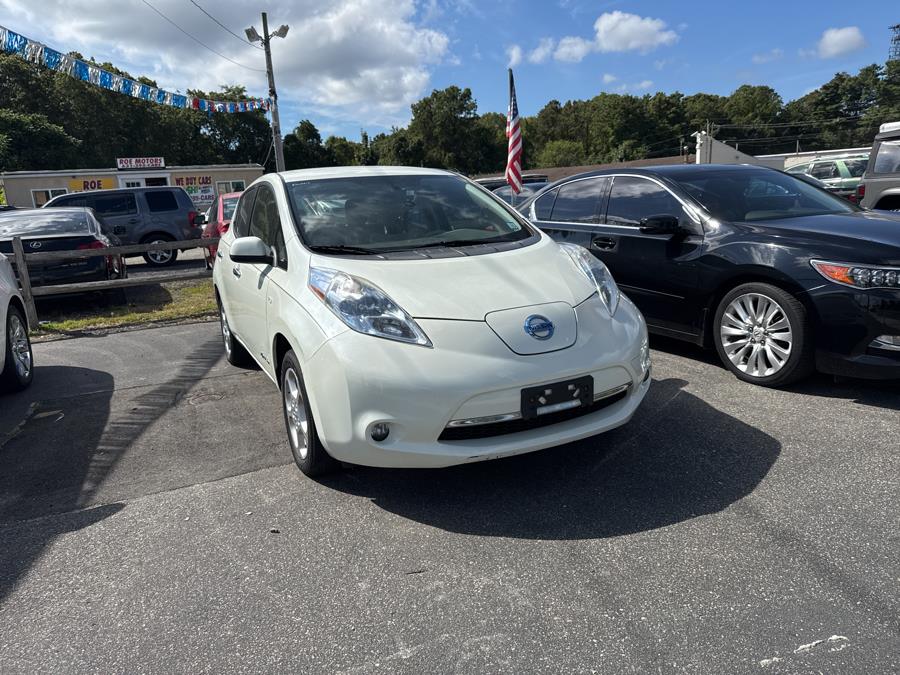 2012 Nissan LEAF 4dr HB SV, available for sale in Shirley, New York | Roe Motors Ltd. Shirley, New York 2012 Nissan LEAF 4dr HB SV, available for sale in Shirley, New York | Roe Motors Ltd. Shirley, New York