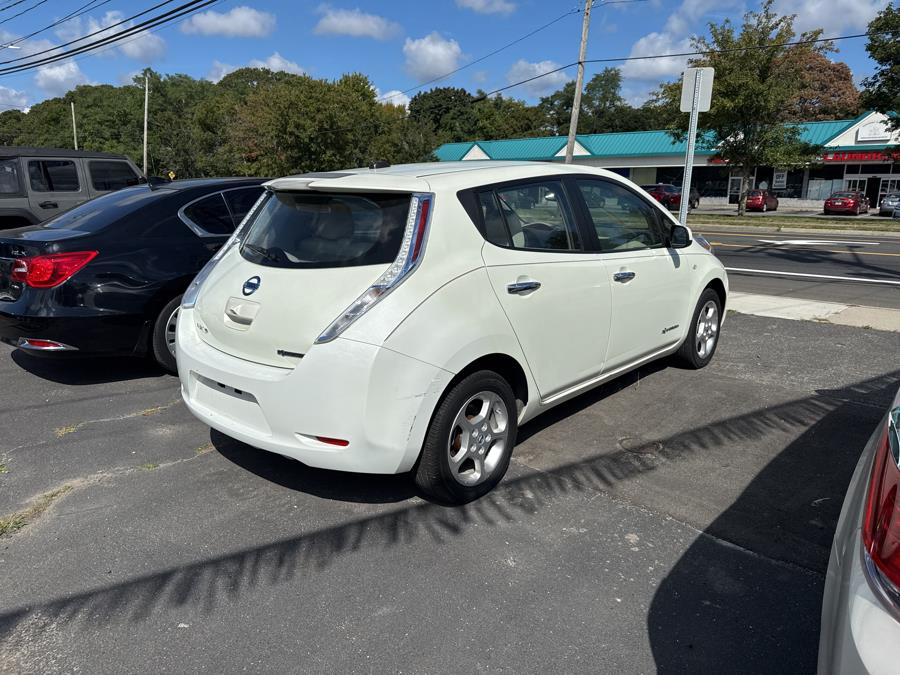 2012 Nissan LEAF 4dr HB SV, available for sale in Shirley, New York | Roe Motors Ltd. Shirley, New York 2012 Nissan LEAF 4dr HB SV, available for sale in Shirley, New York | Roe Motors Ltd. Shirley, New York