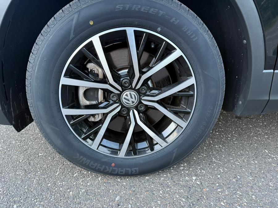 2021 Volkswagen Tiguan 2.0T SE 4MOTION, available for sale in Philadelphia, Pennsylvania | Eugen's Auto Sales & Repairs. Philadelphia, Pennsylvania 2021 Volkswagen Tiguan 2.0T SE 4MOTION, available for sale in Philadelphia, Pennsylvania | Eugen's Auto Sales & Repairs. Philadelphia, Pennsylvania