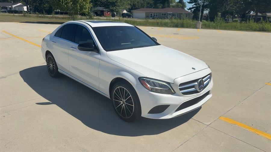 2019 Mercedes Benz C 300 photo 2