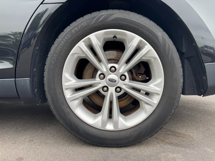 2014 Ford Taurus 4dr Sdn SEL FWD, available for sale in Ortonville, Michigan | Marsh Auto Sales LLC. Ortonville, Michigan 2014 Ford Taurus 4dr Sdn SEL FWD, available for sale in Ortonville, Michigan | Marsh Auto Sales LLC. Ortonville, Michigan