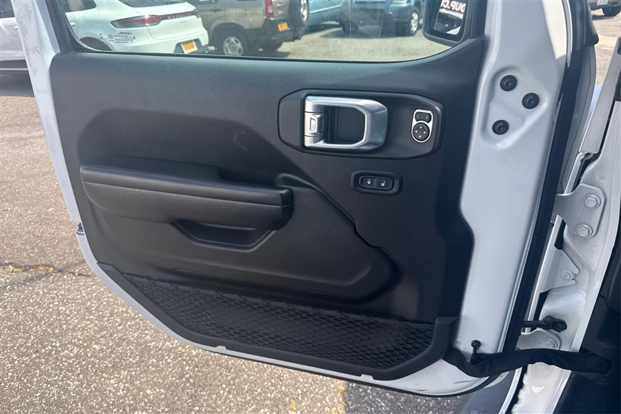 2021 Jeep Wrangler Unlimited Freedom 4x4 *Ltd Avail*, available for sale in Lindenhurst, New York | Power Motor Group. Lindenhurst, New York 2021 Jeep Wrangler Unlimited Freedom 4x4 *Ltd Avail*, available for sale in Lindenhurst, New York | Power Motor Group. Lindenhurst, New York
