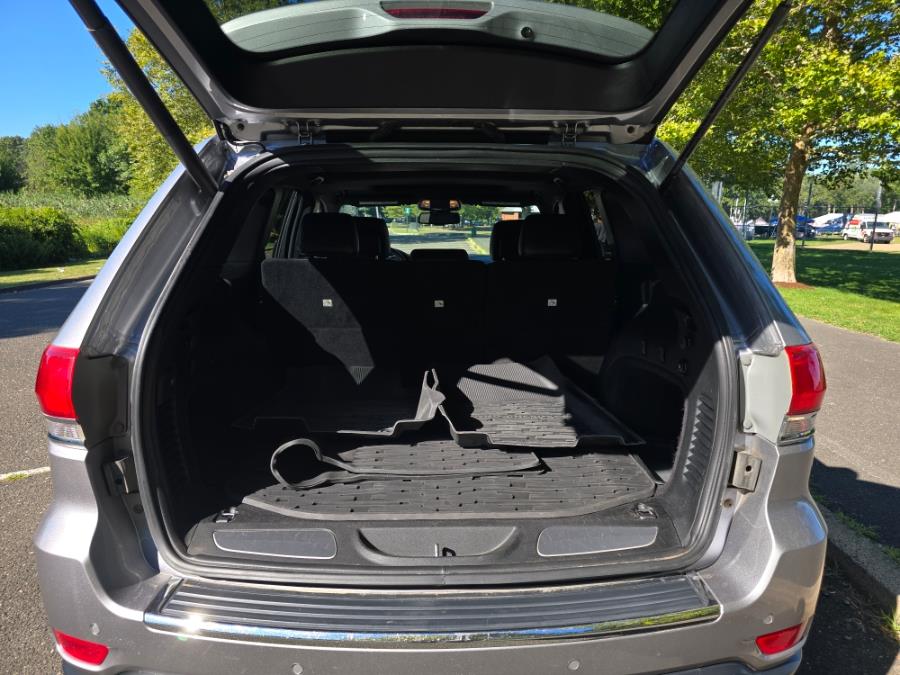 2015 Jeep Grand Cherokee 4WD 4dr Limited, available for sale in Springfield, Massachusetts | Fast Lane Auto Sales & Service, Inc. . Springfield, Massachusetts 2015 Jeep Grand Cherokee 4WD 4dr Limited, available for sale in Springfield, Massachusetts | Fast Lane Auto Sales & Service, Inc. . Springfield, Massachusetts