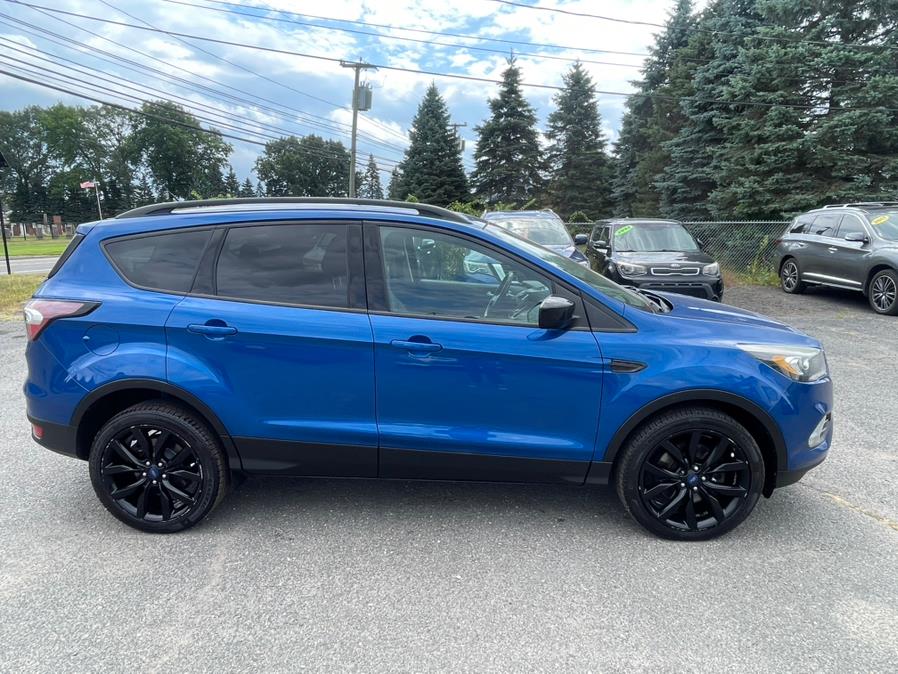 2017 Ford Escape SE 4WD, available for sale in East Windsor, Connecticut | A1 Auto Sale LLC. East Windsor, Connecticut 2017 Ford Escape SE 4WD, available for sale in East Windsor, Connecticut | A1 Auto Sale LLC. East Windsor, Connecticut