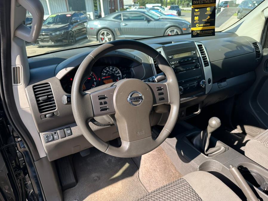 2012 Nissan Frontier 4WD King Cab Manual SV, available for sale in South Windsor, Connecticut | Mike And Tony Auto Sales, Inc. South Windsor, Connecticut 2012 Nissan Frontier 4WD King Cab Manual SV, available for sale in South Windsor, Connecticut | Mike And Tony Auto Sales, Inc. South Windsor, Connecticut