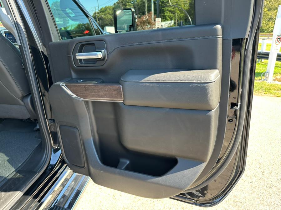 2020 GMC Sierra 2500HD 4WD Crew Cab 159" Denali, available for sale in South Windsor, Connecticut | Mike And Tony Auto Sales, Inc. South Windsor, Connecticut 2020 GMC Sierra 2500HD 4WD Crew Cab 159" Denali, available for sale in South Windsor, Connecticut | Mike And Tony Auto Sales, Inc. South Windsor, Connecticut