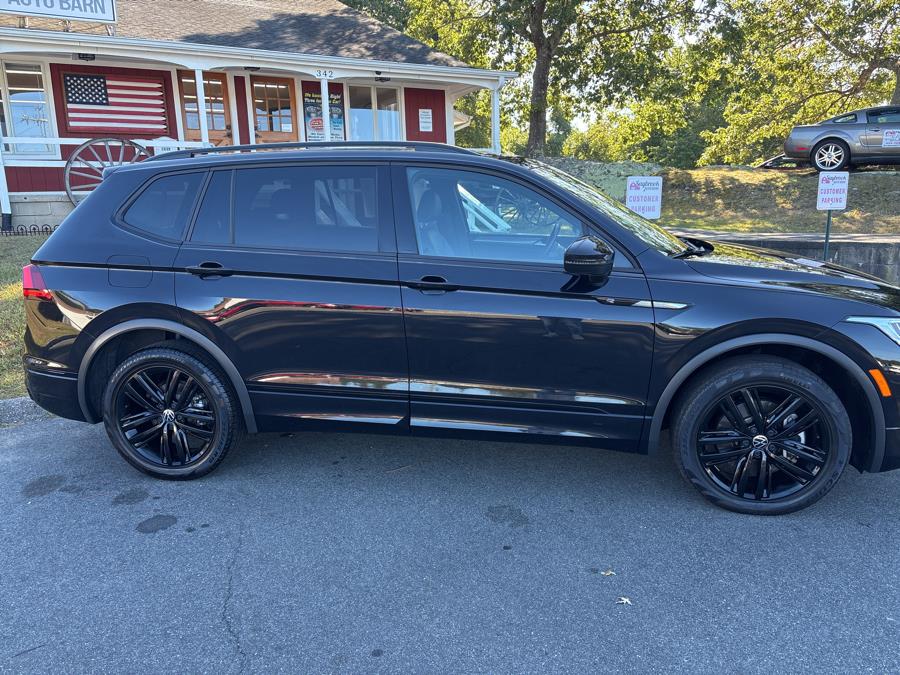 2022 Volkswagen Tiguan 2.0T SE R-Line Black 4MOTION, available for sale in Old Saybrook, Connecticut | Saybrook Auto Barn. Old Saybrook, Connecticut 2022 Volkswagen Tiguan 2.0T SE R-Line Black 4MOTION, available for sale in Old Saybrook, Connecticut | Saybrook Auto Barn. Old Saybrook, Connecticut