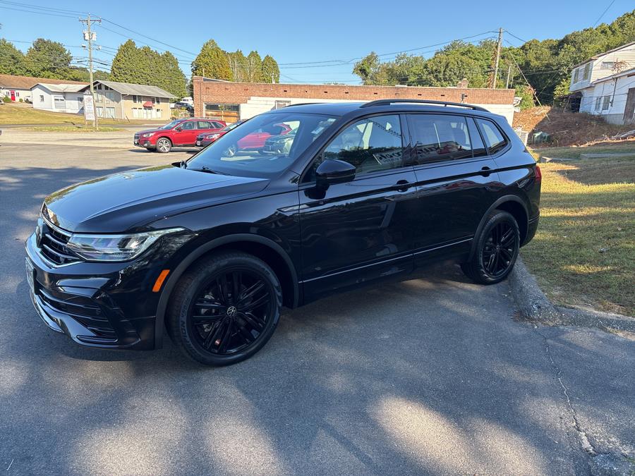 2022 Volkswagen Tiguan 2.0T SE R-Line Black 4MOTION, available for sale in Old Saybrook, Connecticut | Saybrook Auto Barn. Old Saybrook, Connecticut 2022 Volkswagen Tiguan 2.0T SE R-Line Black 4MOTION, available for sale in Old Saybrook, Connecticut | Saybrook Auto Barn. Old Saybrook, Connecticut