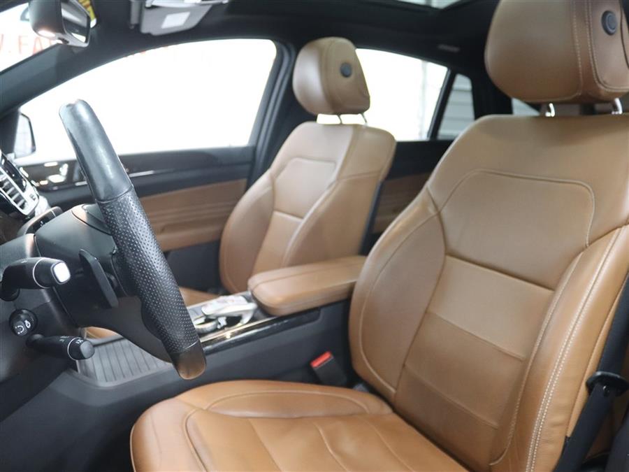 2018 Mercedes Benz GLE AMG 43 photo 9