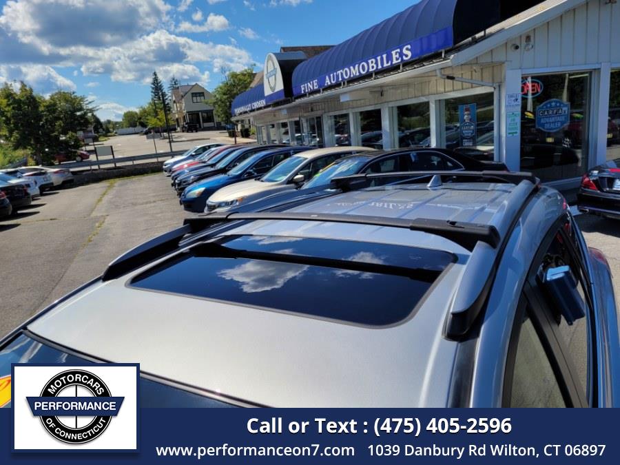 2018 Toyota RAV4 Hybrid Limited AWD (Natl), available for sale in Wilton, Connecticut | Performance Motor Cars Of Connecticut LLC. Wilton, Connecticut 2018 Toyota RAV4 Hybrid Limited AWD (Natl), available for sale in Wilton, Connecticut | Performance Motor Cars Of Connecticut LLC. Wilton, Connecticut
