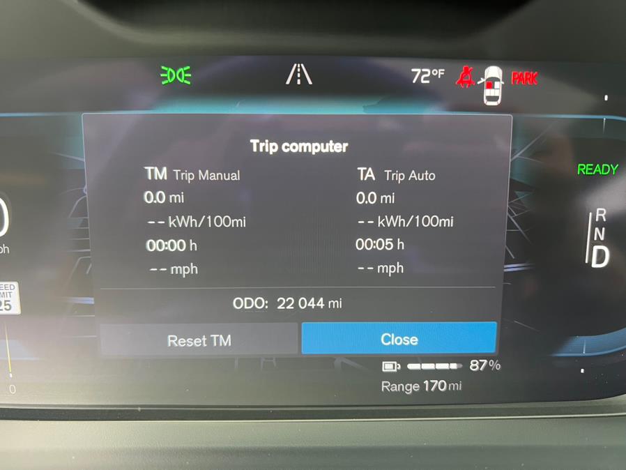 2023 Volvo C40 Recharge Twin eAWD Ultimate, available for sale in Daly City, California | Green Light Auto Wholesale. Daly City, California 2023 Volvo C40 Recharge Twin eAWD Ultimate, available for sale in Daly City, California | Green Light Auto Wholesale. Daly City, California