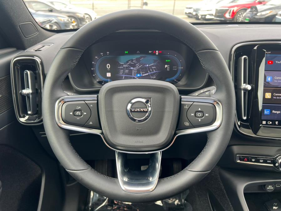 2023 Volvo C40 Recharge Twin eAWD Ultimate, available for sale in Daly City, California | Green Light Auto Wholesale. Daly City, California 2023 Volvo C40 Recharge Twin eAWD Ultimate, available for sale in Daly City, California | Green Light Auto Wholesale. Daly City, California