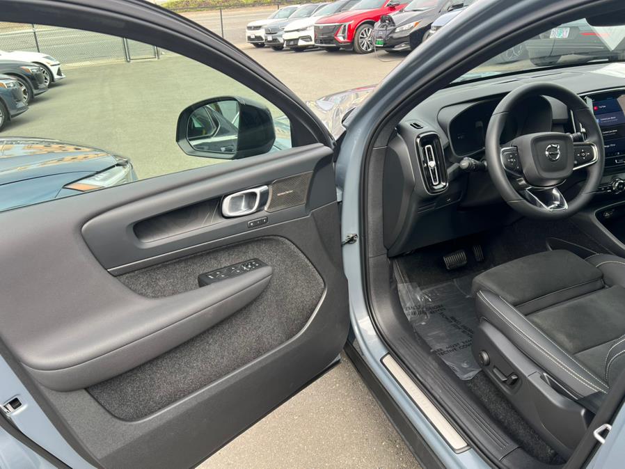 2023 Volvo C40 Recharge Twin eAWD Ultimate, available for sale in Daly City, California | Green Light Auto Wholesale. Daly City, California 2023 Volvo C40 Recharge Twin eAWD Ultimate, available for sale in Daly City, California | Green Light Auto Wholesale. Daly City, California