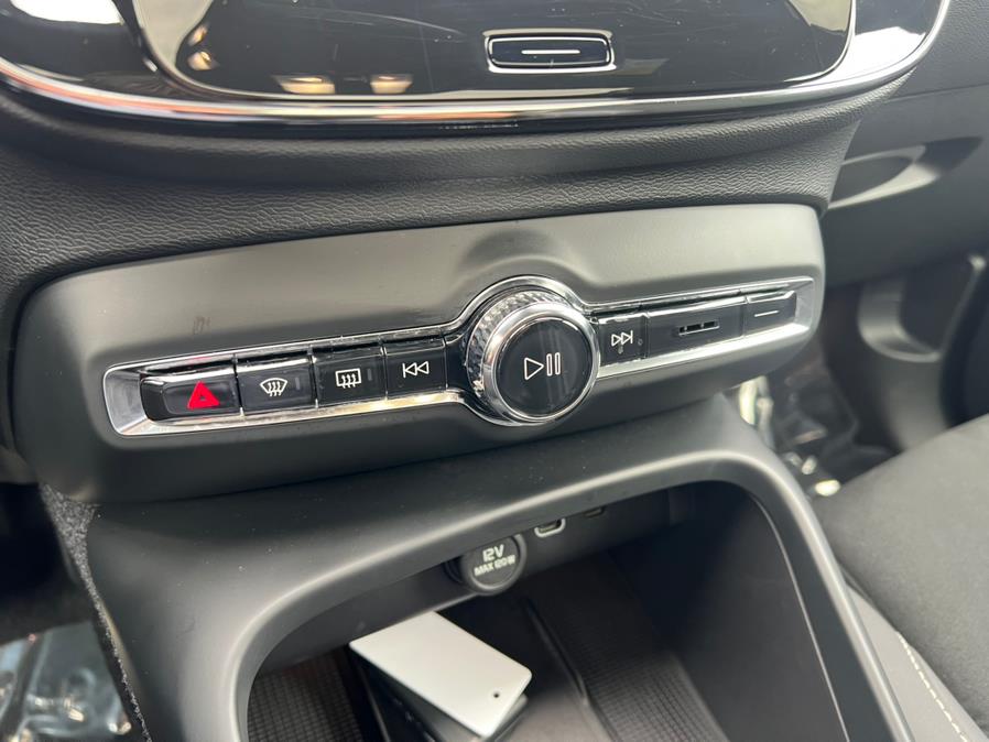2023 Volvo C40 Recharge Twin eAWD Ultimate, available for sale in Daly City, California | Green Light Auto Wholesale. Daly City, California 2023 Volvo C40 Recharge Twin eAWD Ultimate, available for sale in Daly City, California | Green Light Auto Wholesale. Daly City, California