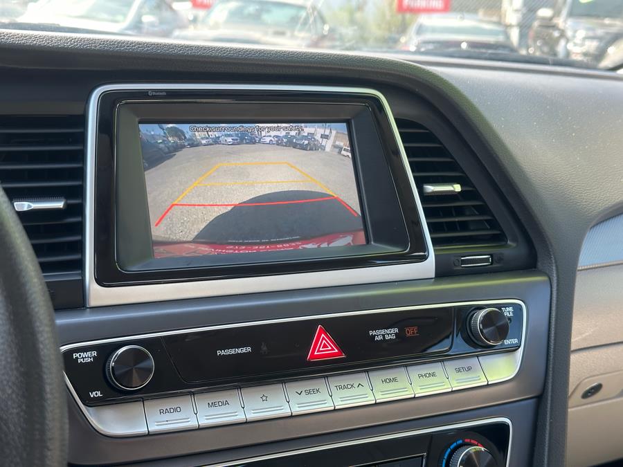 2018 Hyundai Sonata SE 2.4L SULEV, available for sale in Irvington , New Jersey | Auto Haus of Irvington Corp. Irvington , New Jersey 2018 Hyundai Sonata SE 2.4L SULEV, available for sale in Irvington , New Jersey | Auto Haus of Irvington Corp. Irvington , New Jersey