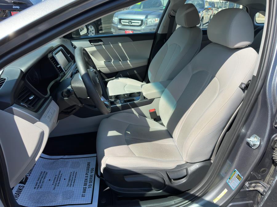 2018 Hyundai Sonata SE 2.4L SULEV, available for sale in Irvington , New Jersey | Auto Haus of Irvington Corp. Irvington , New Jersey 2018 Hyundai Sonata SE 2.4L SULEV, available for sale in Irvington , New Jersey | Auto Haus of Irvington Corp. Irvington , New Jersey