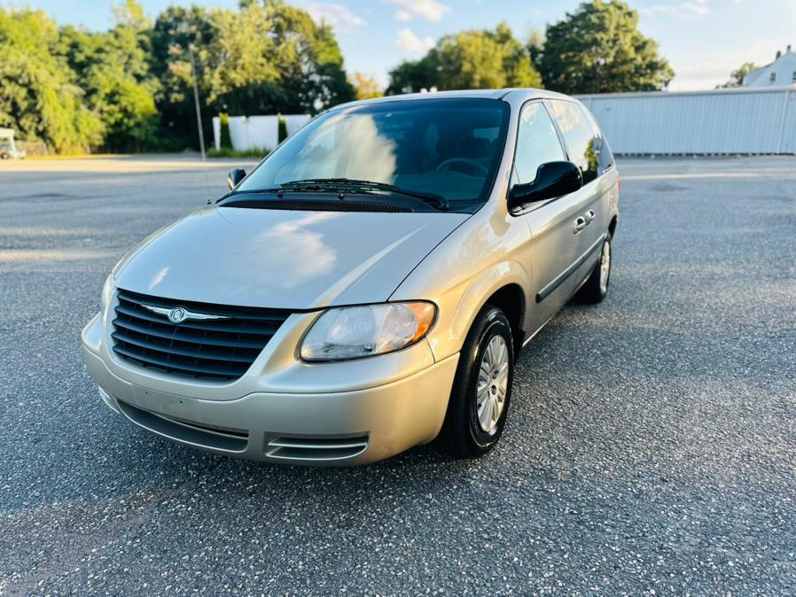 2005 Chrysler Town & Country 4dr SWB FWD, available for sale in Springfield, Massachusetts | Auto Globe LLC. Springfield, Massachusetts 2005 Chrysler Town & Country 4dr SWB FWD, available for sale in Springfield, Massachusetts | Auto Globe LLC. Springfield, Massachusetts
