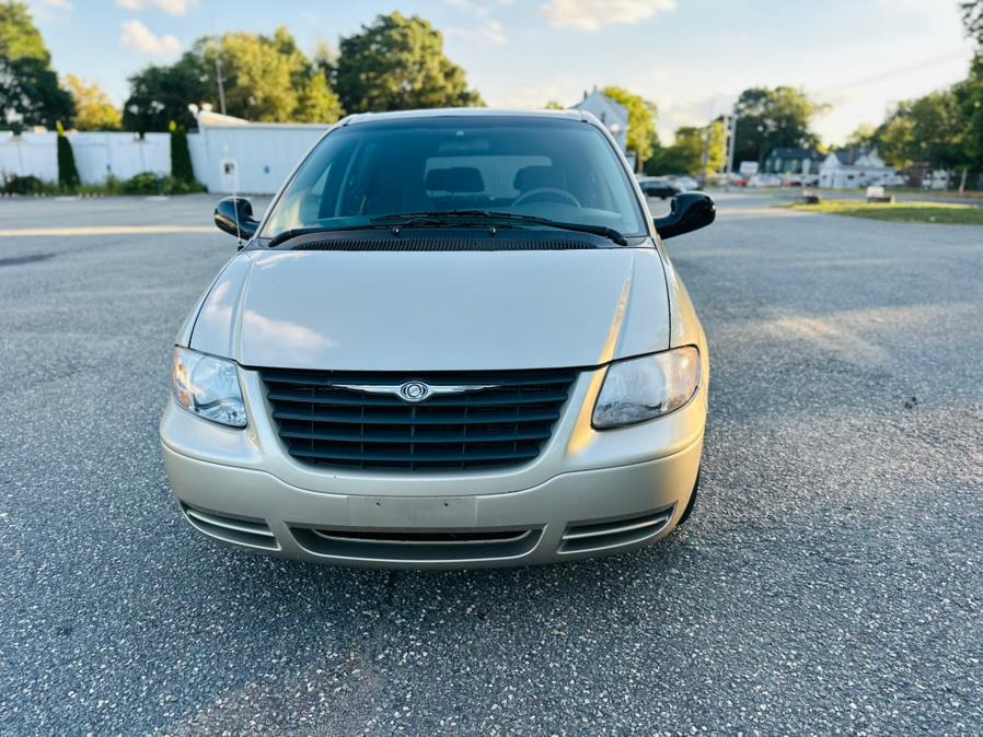 2005 Chrysler Town & Country 4dr SWB FWD, available for sale in Springfield, Massachusetts | Auto Globe LLC. Springfield, Massachusetts 2005 Chrysler Town & Country 4dr SWB FWD, available for sale in Springfield, Massachusetts | Auto Globe LLC. Springfield, Massachusetts