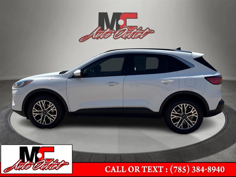 2020 Ford Escape SEL AWD, available for sale in Colby, Kansas | M C Auto Outlet Inc. Colby, Kansas 2020 Ford Escape SEL AWD, available for sale in Colby, Kansas | M C Auto Outlet Inc. Colby, Kansas