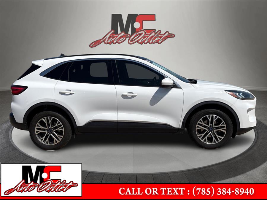 2020 Ford Escape SEL AWD, available for sale in Colby, Kansas | M C Auto Outlet Inc. Colby, Kansas 2020 Ford Escape SEL AWD, available for sale in Colby, Kansas | M C Auto Outlet Inc. Colby, Kansas