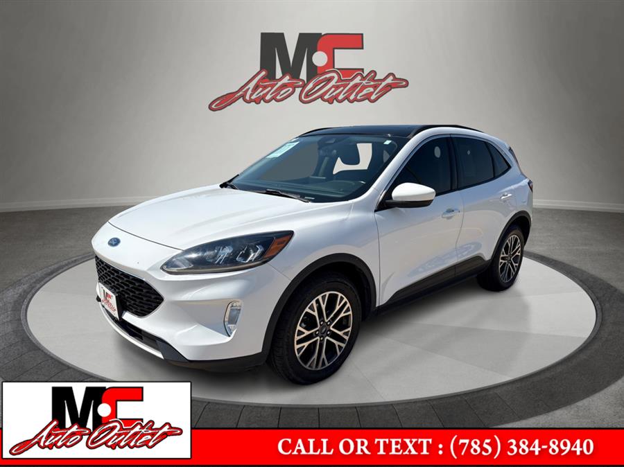2020 Ford Escape SEL AWD, available for sale in Colby, Kansas | M C Auto Outlet Inc. Colby, Kansas 2020 Ford Escape SEL AWD, available for sale in Colby, Kansas | M C Auto Outlet Inc. Colby, Kansas