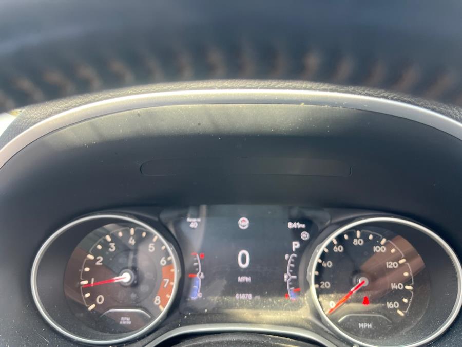 2019 Jeep Compass Latitude 4x4, available for sale in Elmont, New York | Sunrise of Elmont. Elmont, New York 2019 Jeep Compass Latitude 4x4, available for sale in Elmont, New York | Sunrise of Elmont. Elmont, New York
