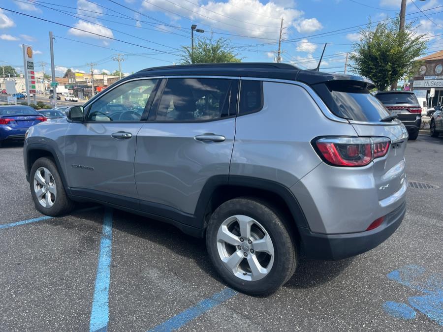 2019 Jeep Compass Latitude 4x4, available for sale in Elmont, New York | Sunrise of Elmont. Elmont, New York 2019 Jeep Compass Latitude 4x4, available for sale in Elmont, New York | Sunrise of Elmont. Elmont, New York