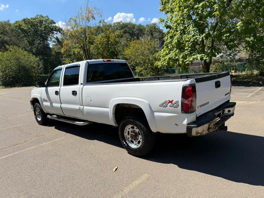 2004 Chevrolet Silverado 2500HD Crew Cab 153" WB 4WD LT, available for sale in Hartford, Connecticut | HPG Auto Sales LLC. Hartford, Connecticut 2004 Chevrolet Silverado 2500HD Crew Cab 153" WB 4WD LT, available for sale in Hartford, Connecticut | HPG Auto Sales LLC. Hartford, Connecticut