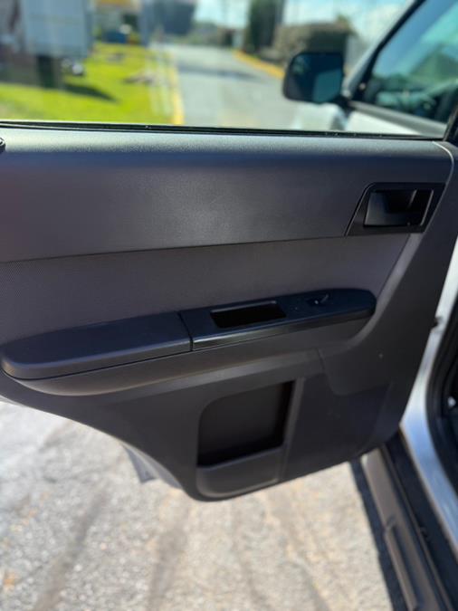 2011 Ford Escape 4WD 4dr XLT, available for sale in East Windsor, Connecticut | STS Automotive. East Windsor, Connecticut 2011 Ford Escape 4WD 4dr XLT, available for sale in East Windsor, Connecticut | STS Automotive. East Windsor, Connecticut