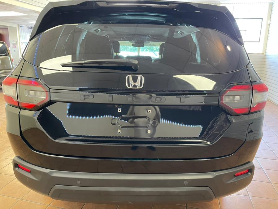 2023 Honda Pilot Elite AWD, available for sale in Suffern, New York | Rockland Motor Sport. Suffern, New York 2023 Honda Pilot Elite AWD, available for sale in Suffern, New York | Rockland Motor Sport. Suffern, New York