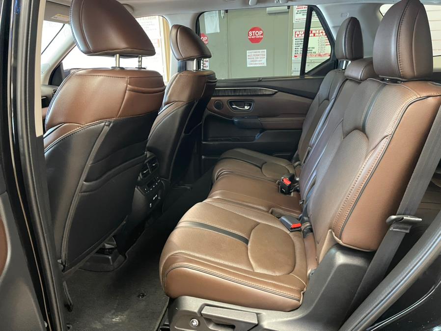 2023 Honda Pilot Elite AWD, available for sale in Suffern, New York | Rockland Motor Sport. Suffern, New York 2023 Honda Pilot Elite AWD, available for sale in Suffern, New York | Rockland Motor Sport. Suffern, New York
