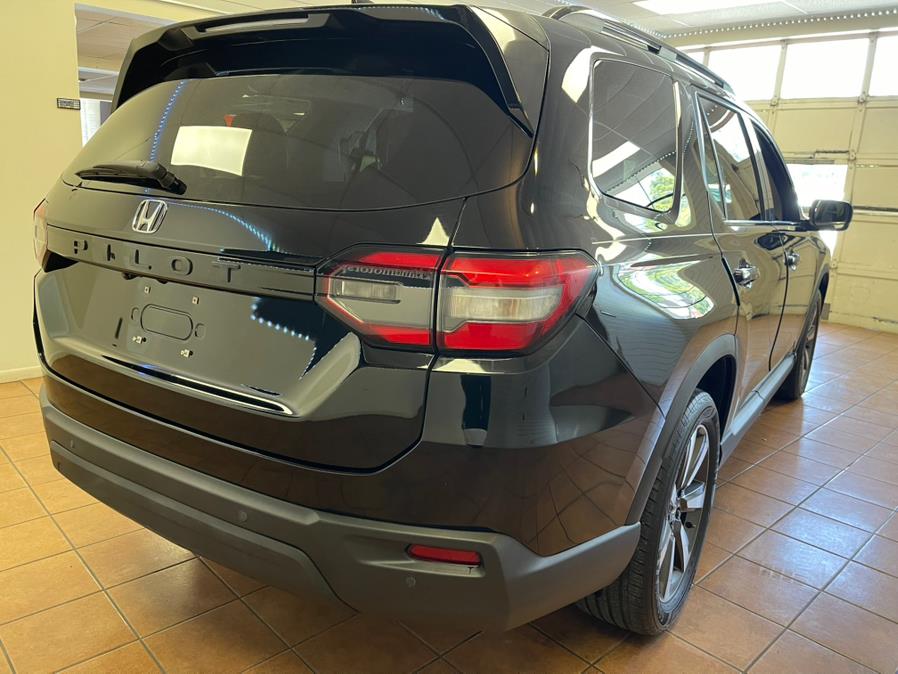 2023 Honda Pilot Elite AWD, available for sale in Suffern, New York | Rockland Motor Sport. Suffern, New York 2023 Honda Pilot Elite AWD, available for sale in Suffern, New York | Rockland Motor Sport. Suffern, New York