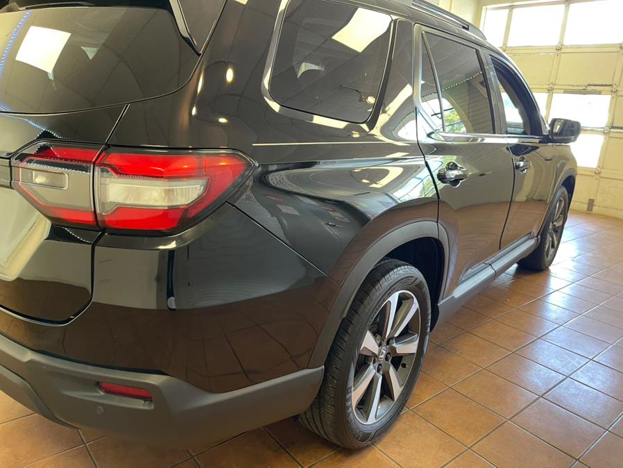 2023 Honda Pilot Elite AWD, available for sale in Suffern, New York | Rockland Motor Sport. Suffern, New York 2023 Honda Pilot Elite AWD, available for sale in Suffern, New York | Rockland Motor Sport. Suffern, New York
