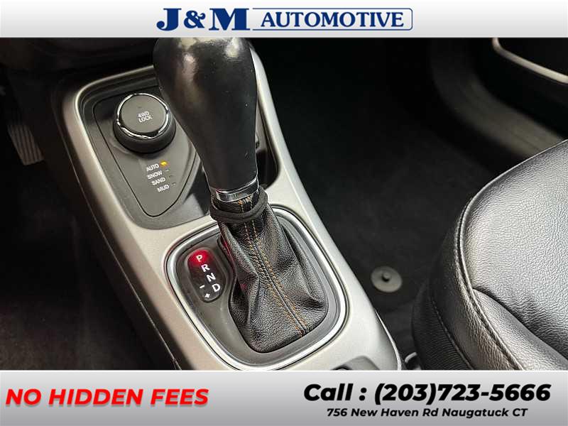 2018 Jeep Compass Latitude, available for sale in Naugatuck, Connecticut | J&M Automotive Sls&Svc LLC. Naugatuck, Connecticut 2018 Jeep Compass Latitude, available for sale in Naugatuck, Connecticut | J&M Automotive Sls&Svc LLC. Naugatuck, Connecticut