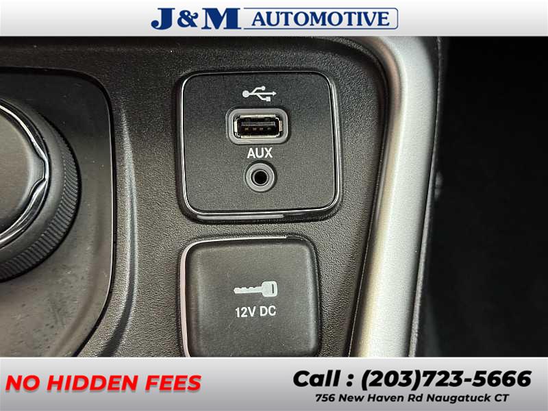 2018 Jeep Compass Latitude, available for sale in Naugatuck, Connecticut | J&M Automotive Sls&Svc LLC. Naugatuck, Connecticut 2018 Jeep Compass Latitude, available for sale in Naugatuck, Connecticut | J&M Automotive Sls&Svc LLC. Naugatuck, Connecticut