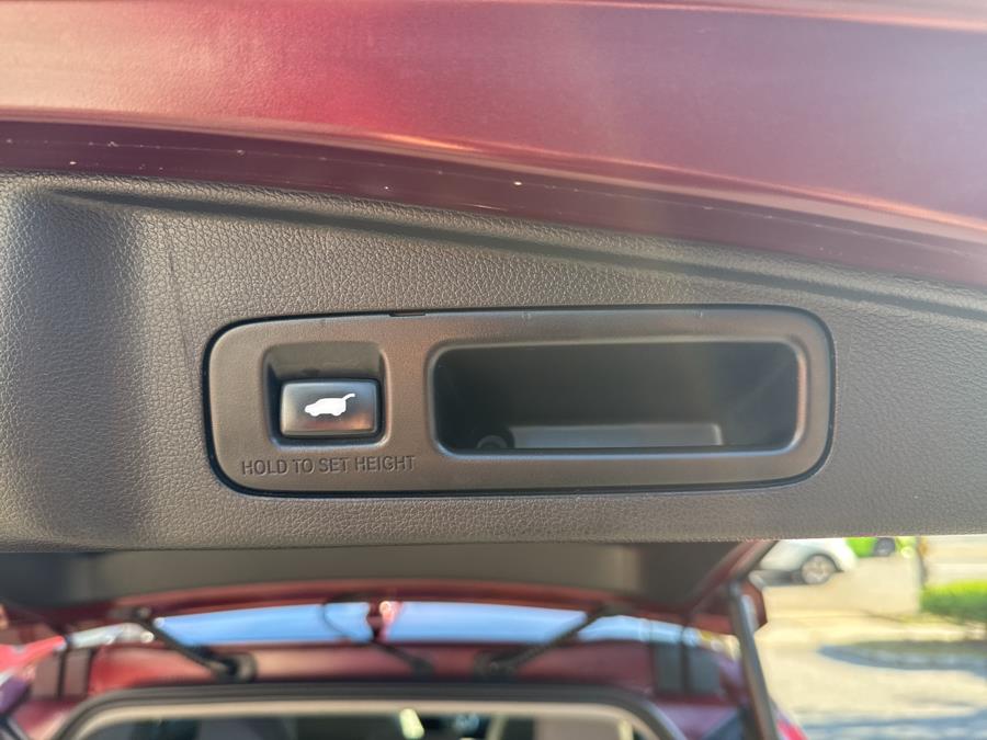 2018 Honda CR-V EX-L AWD w/Navi, available for sale in Worcester, Massachusetts | Worcester Auto Outlet LLC. Worcester, Massachusetts 2018 Honda CR-V EX-L AWD w/Navi, available for sale in Worcester, Massachusetts | Worcester Auto Outlet LLC. Worcester, Massachusetts
