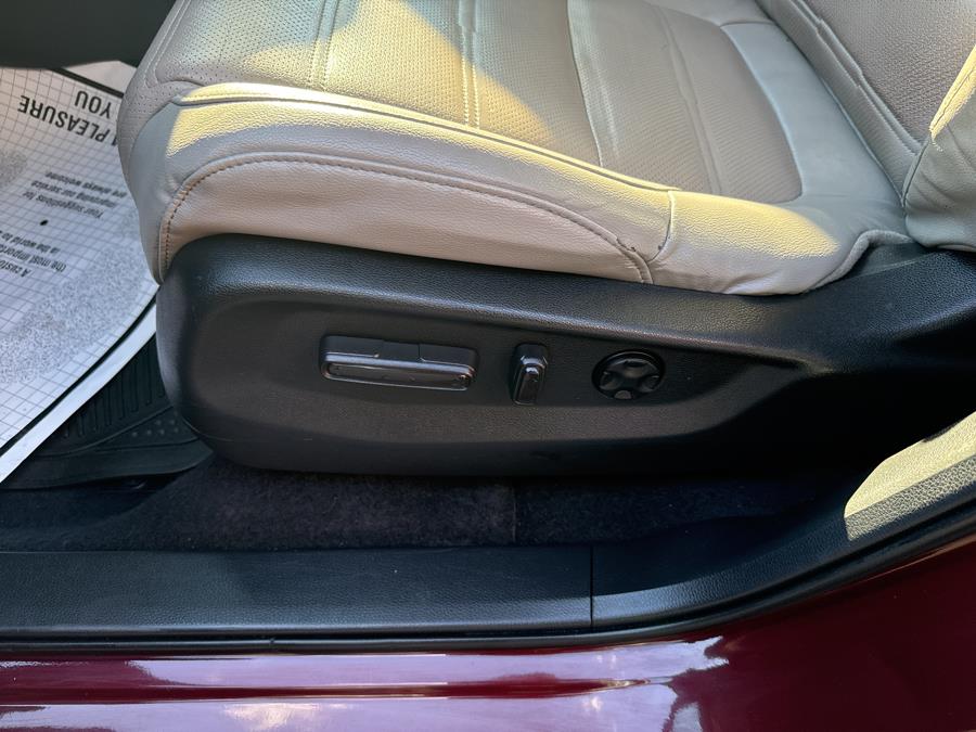 2018 Honda CR-V EX-L AWD w/Navi, available for sale in Worcester, Massachusetts | Worcester Auto Outlet LLC. Worcester, Massachusetts 2018 Honda CR-V EX-L AWD w/Navi, available for sale in Worcester, Massachusetts | Worcester Auto Outlet LLC. Worcester, Massachusetts
