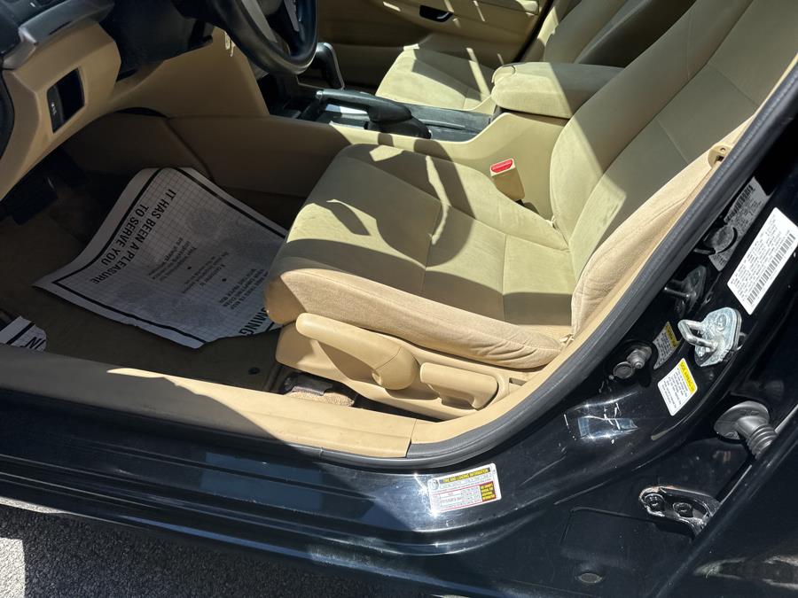 2011 Honda Accord Sdn 4dr I4 Auto LX, available for sale in Worcester, Massachusetts | Worcester Auto Outlet LLC. Worcester, Massachusetts 2011 Honda Accord Sdn 4dr I4 Auto LX, available for sale in Worcester, Massachusetts | Worcester Auto Outlet LLC. Worcester, Massachusetts