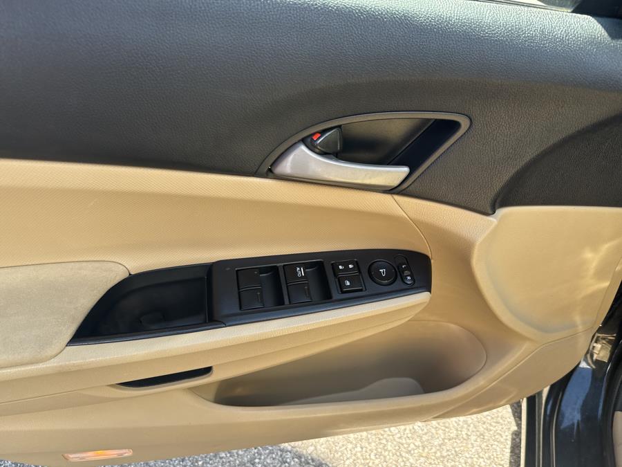 2011 Honda Accord Sdn 4dr I4 Auto LX, available for sale in Worcester, Massachusetts | Worcester Auto Outlet LLC. Worcester, Massachusetts 2011 Honda Accord Sdn 4dr I4 Auto LX, available for sale in Worcester, Massachusetts | Worcester Auto Outlet LLC. Worcester, Massachusetts