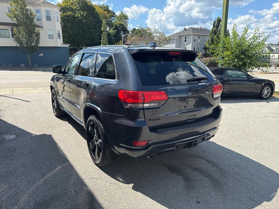 2014 Jeep Grand Cherokee 4WD 4dr Laredo, available for sale in Worcester, Massachusetts | Worcester Auto Outlet LLC. Worcester, Massachusetts 2014 Jeep Grand Cherokee 4WD 4dr Laredo, available for sale in Worcester, Massachusetts | Worcester Auto Outlet LLC. Worcester, Massachusetts