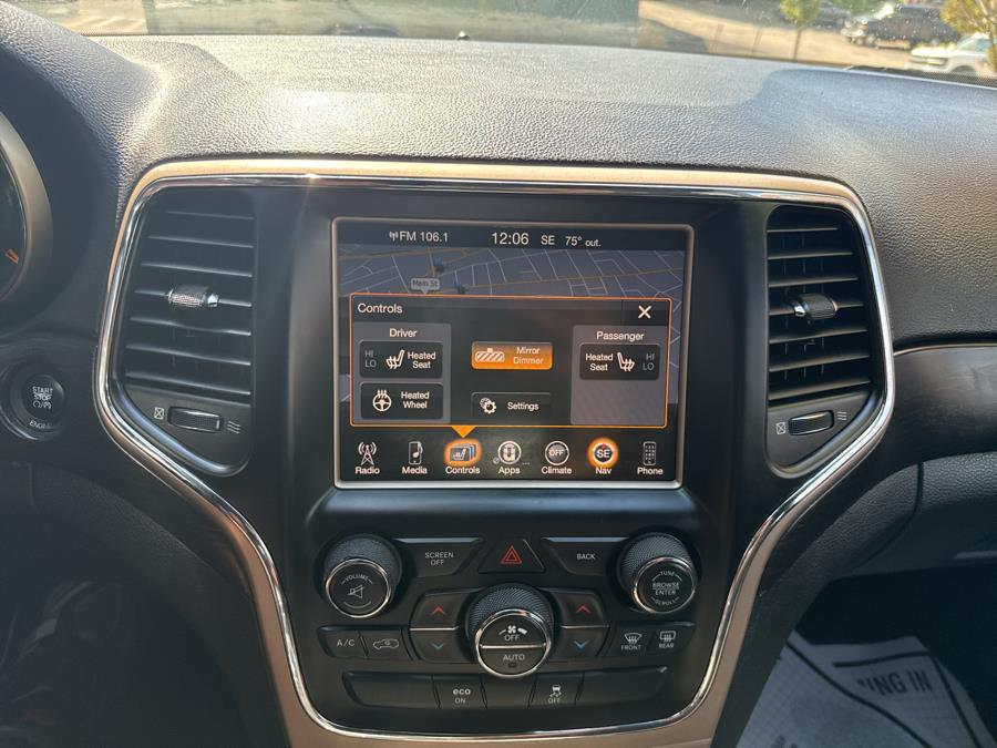 2014 Jeep Grand Cherokee 4WD 4dr Laredo, available for sale in Worcester, Massachusetts | Worcester Auto Outlet LLC. Worcester, Massachusetts 2014 Jeep Grand Cherokee 4WD 4dr Laredo, available for sale in Worcester, Massachusetts | Worcester Auto Outlet LLC. Worcester, Massachusetts