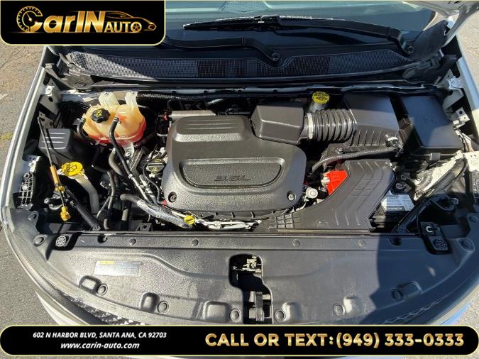 2020 Chrysler Voyager L FWD, available for sale in Santa Ana, California | Carin Auto. Santa Ana, California 2020 Chrysler Voyager L FWD, available for sale in Santa Ana, California | Carin Auto. Santa Ana, California