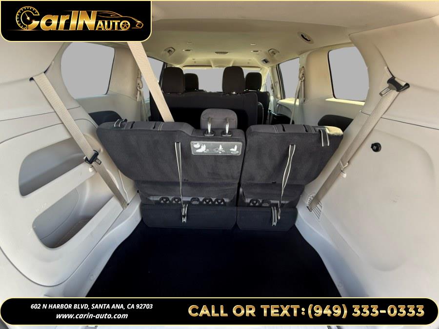 2020 Chrysler Voyager L FWD, available for sale in Santa Ana, California | Carin Auto. Santa Ana, California 2020 Chrysler Voyager L FWD, available for sale in Santa Ana, California | Carin Auto. Santa Ana, California
