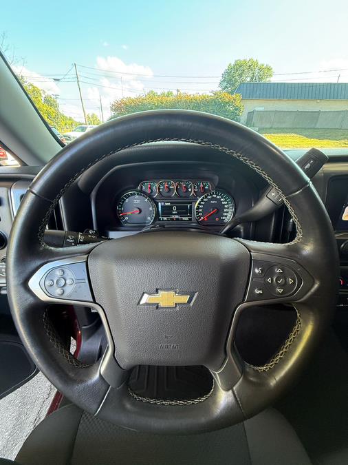 2017 Chevrolet Silverado 1500 4WD Double Cab 143.5" LT w/2LT, available for sale in Windsor Locks, Connecticut | JANNA MOTORS LLC. Windsor Locks, Connecticut 2017 Chevrolet Silverado 1500 4WD Double Cab 143.5" LT w/2LT, available for sale in Windsor Locks, Connecticut | JANNA MOTORS LLC. Windsor Locks, Connecticut