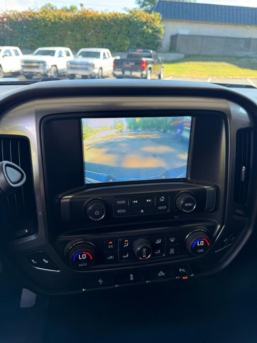 2017 Chevrolet Silverado 1500 4WD Double Cab 143.5" LT w/2LT, available for sale in Windsor Locks, Connecticut | JANNA MOTORS LLC. Windsor Locks, Connecticut 2017 Chevrolet Silverado 1500 4WD Double Cab 143.5" LT w/2LT, available for sale in Windsor Locks, Connecticut | JANNA MOTORS LLC. Windsor Locks, Connecticut