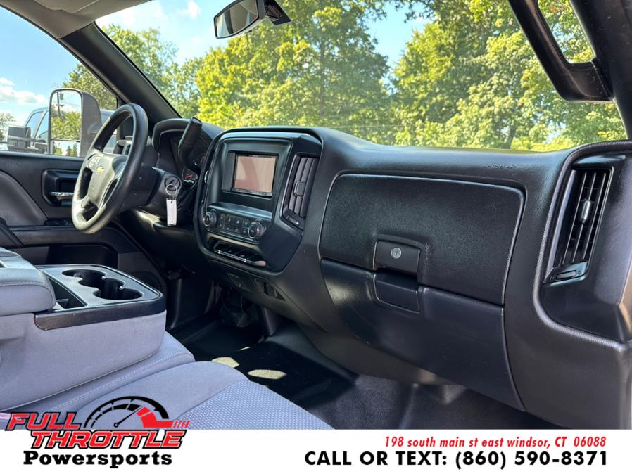 2014 Chevrolet Silverado 1500 2WD Crew Cab 153.0" Work Truck w/1WT, available for sale in East Windsor, Connecticut | Full Throttle Power Sports LLC. East Windsor, Connecticut 2014 Chevrolet Silverado 1500 2WD Crew Cab 153.0" Work Truck w/1WT, available for sale in East Windsor, Connecticut | Full Throttle Power Sports LLC. East Windsor, Connecticut